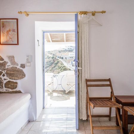 Κymanemi Folegandros Ξενοδοχείο Αγκάλη Εξωτερικό φωτογραφία